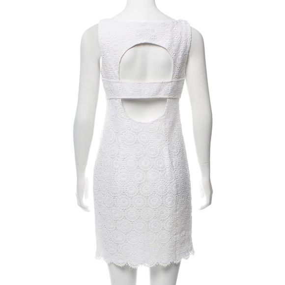 Muse Dresses & Skirts - 🔟MUSE White Key Hole Lace Embroidered Dress 2